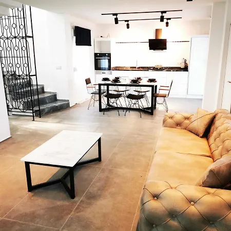 Spectacular With Private Pool In Antalya Villa